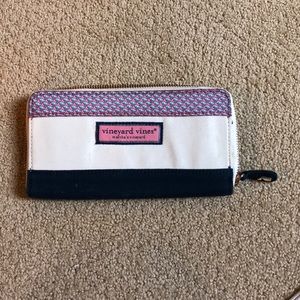 Vineyard Vines Wallet